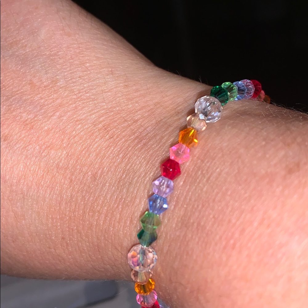 Multicolor Crystal stretch Bracelet - Picture 4 of 5